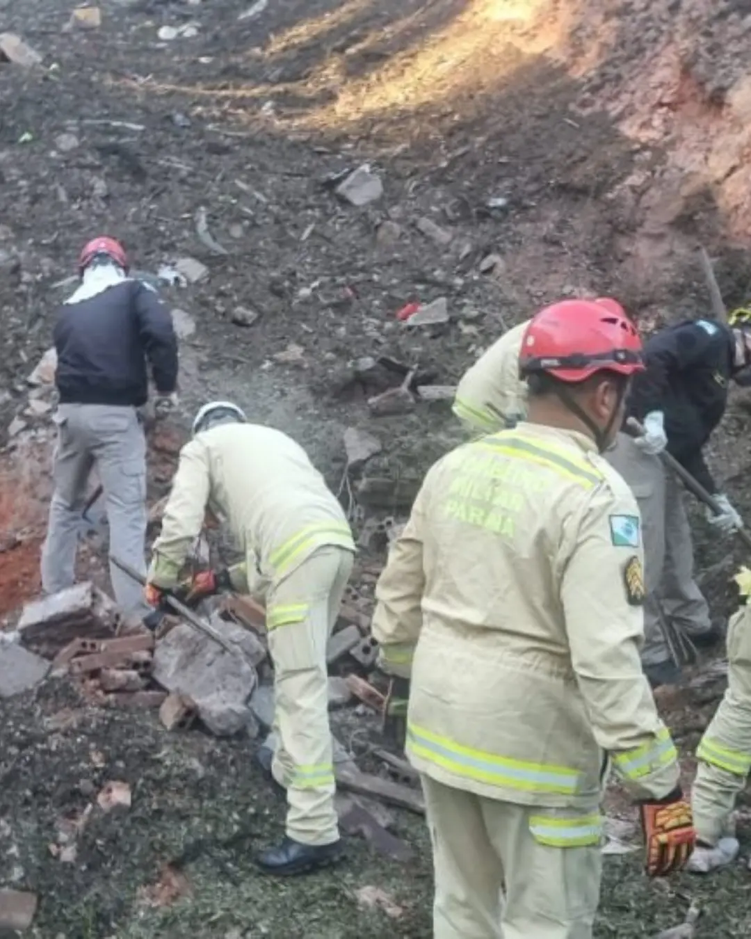 Polícia amplia investigação sobre explosão que matou 9 em fábrica de Quatro Barras