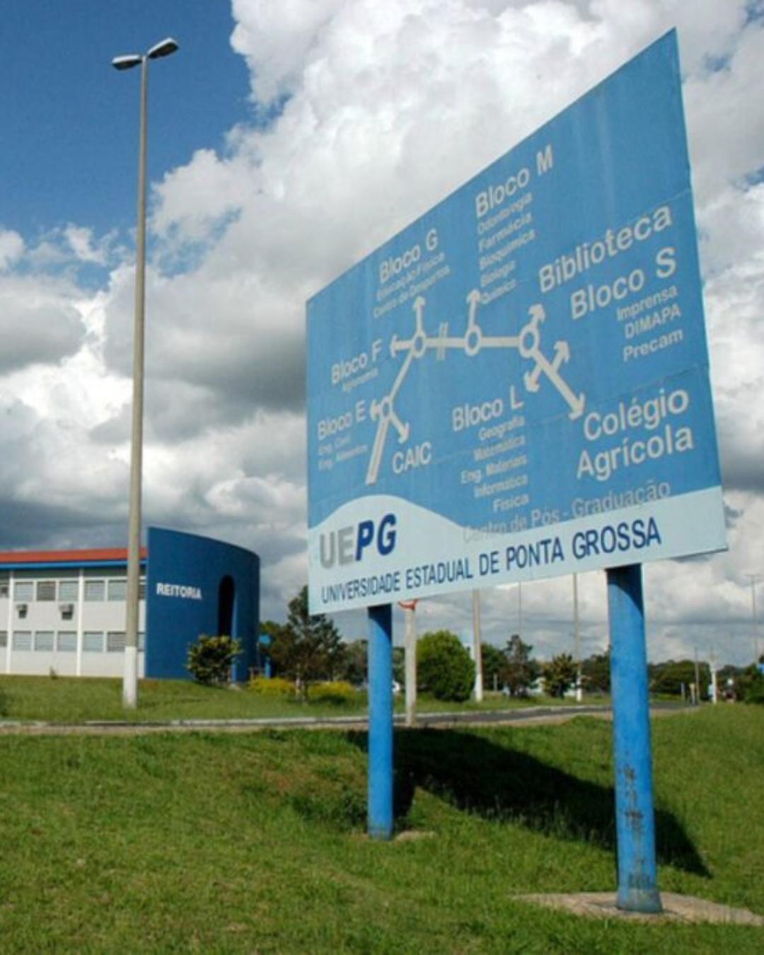 UEPG abre inscrições para PSS com 19 vagas e salários de até R$ 10,6 mil