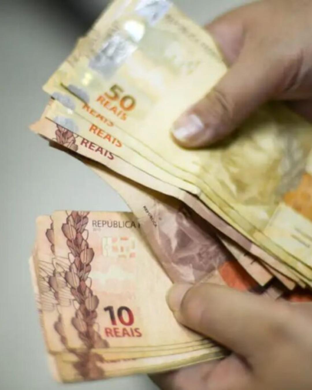 13° salário: saiba prazos de pagamento e como realizar o cálculo do benefício