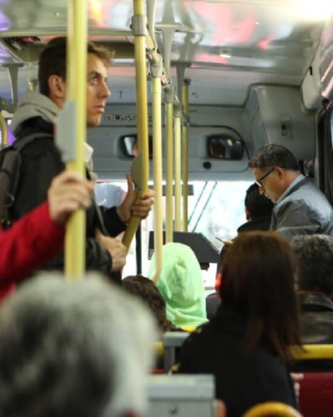 Curitiba pode transformar todos os assentos de ônibus em preferenciais