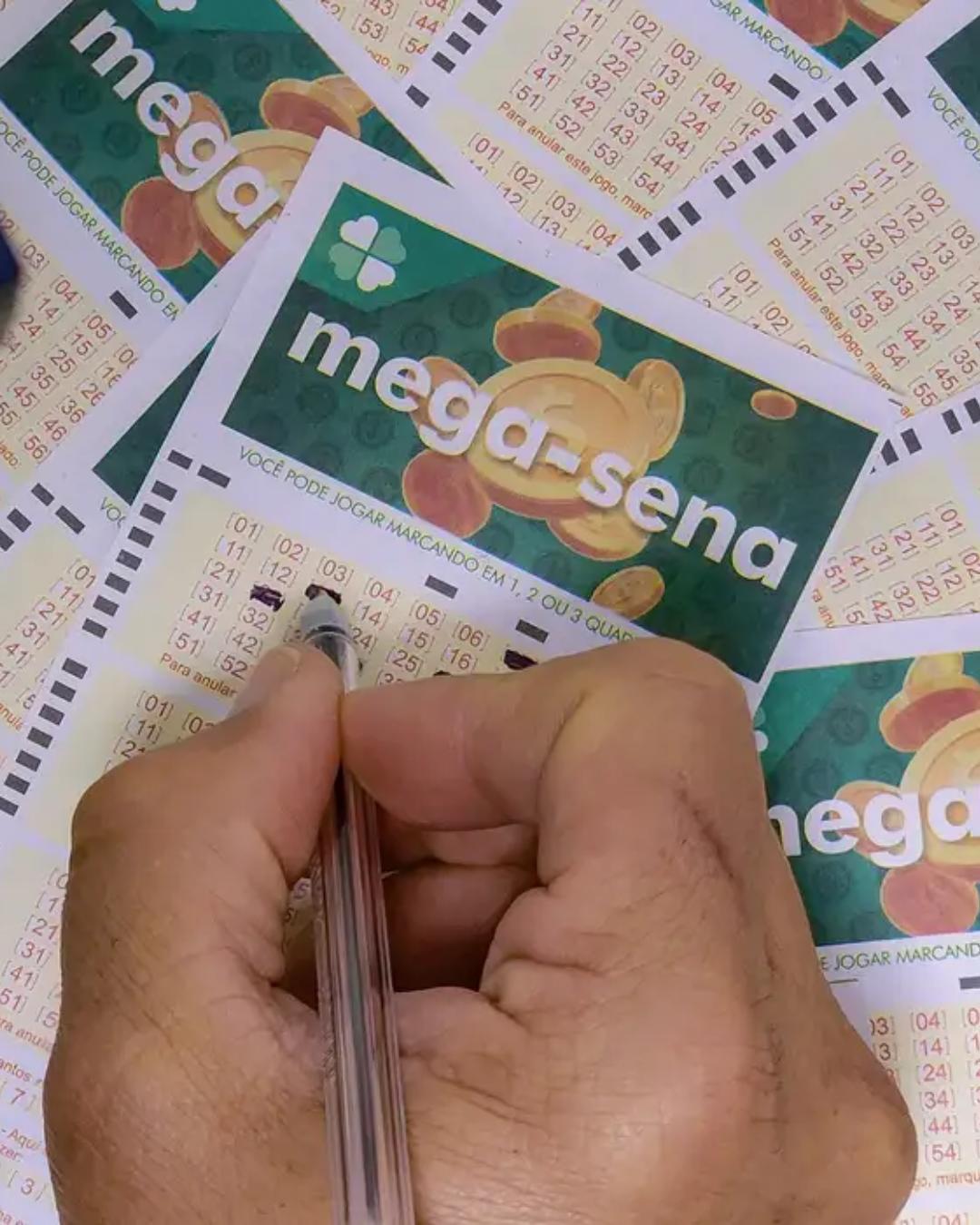 Mega-Sena acumula e próximo sorteio terá prêmio de R$ 7 milhões