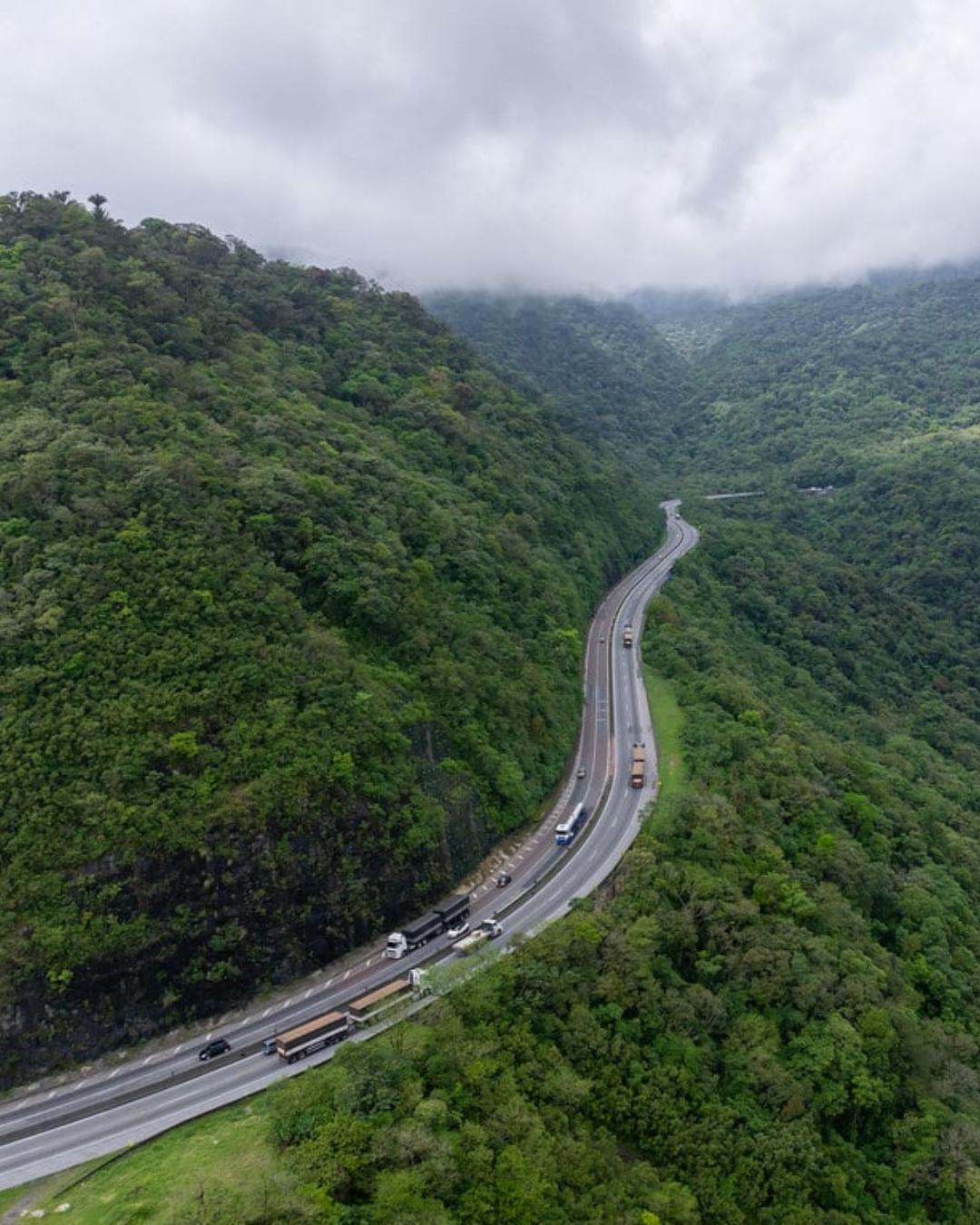 Obras avançam na BR-277 e PRs no Litoral do Paraná com alterações no tráfego e melhorias estruturais