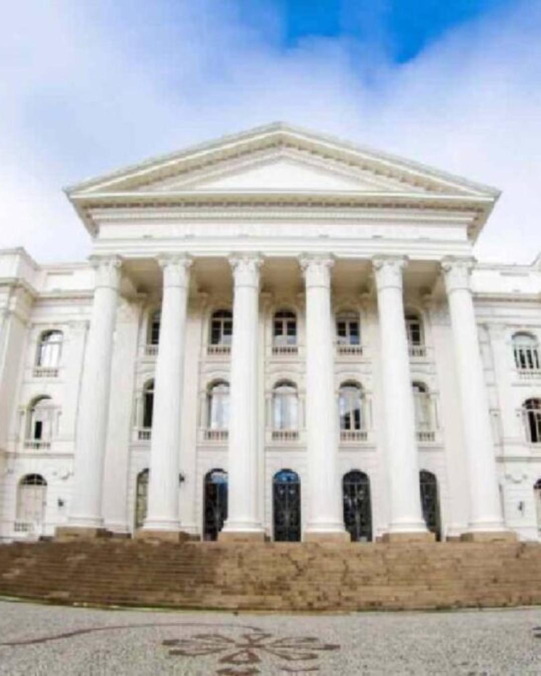 UFPR divulga lista de aprovados na primeira fase do vestibular 2026