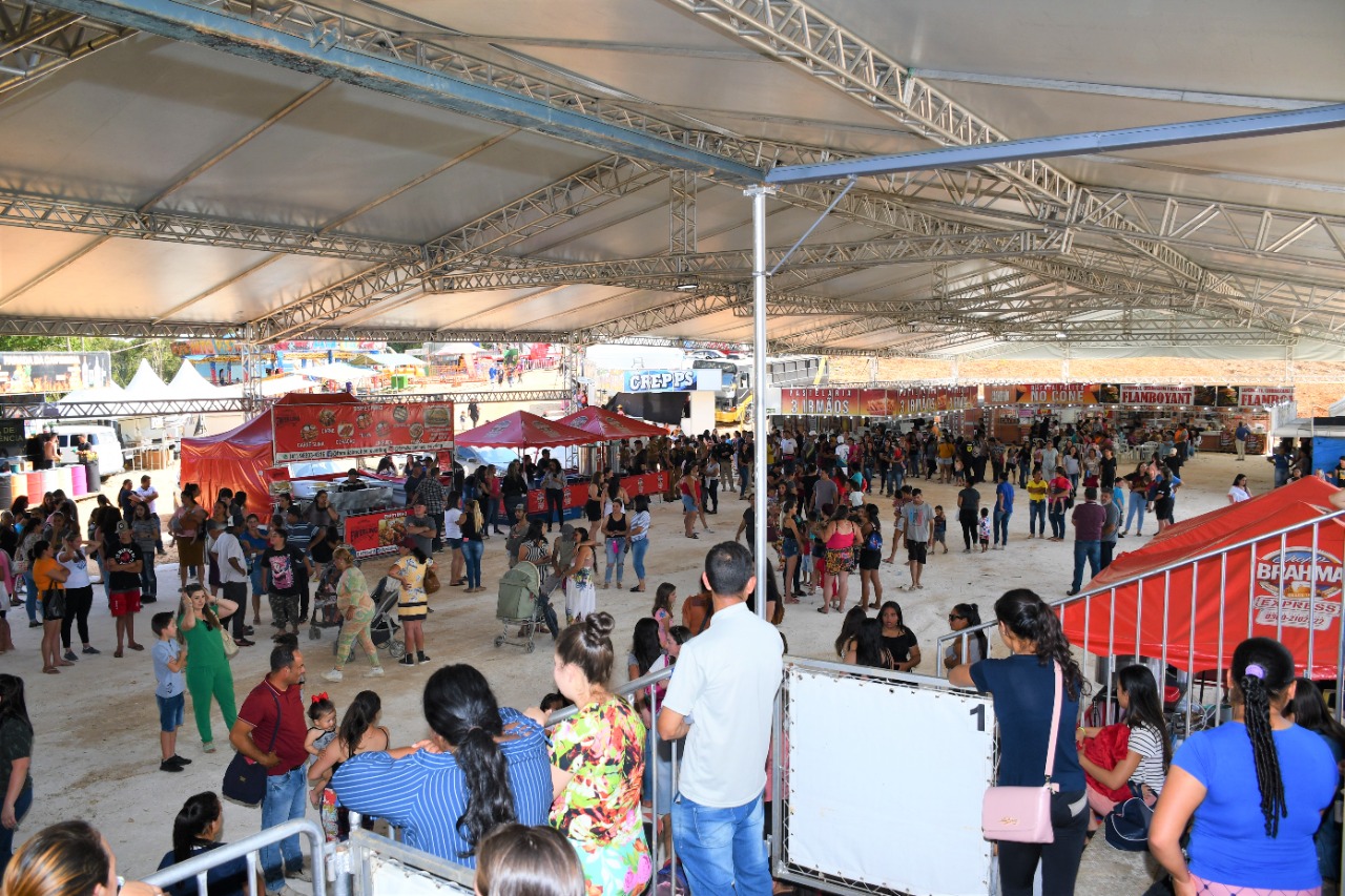 Aniversário de 33 anos de Tunas do Paraná terá show de Bia Socek e outras atrações