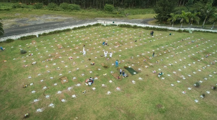 Cemitério ecológico Jardim da Colina é referência na região metropolitana