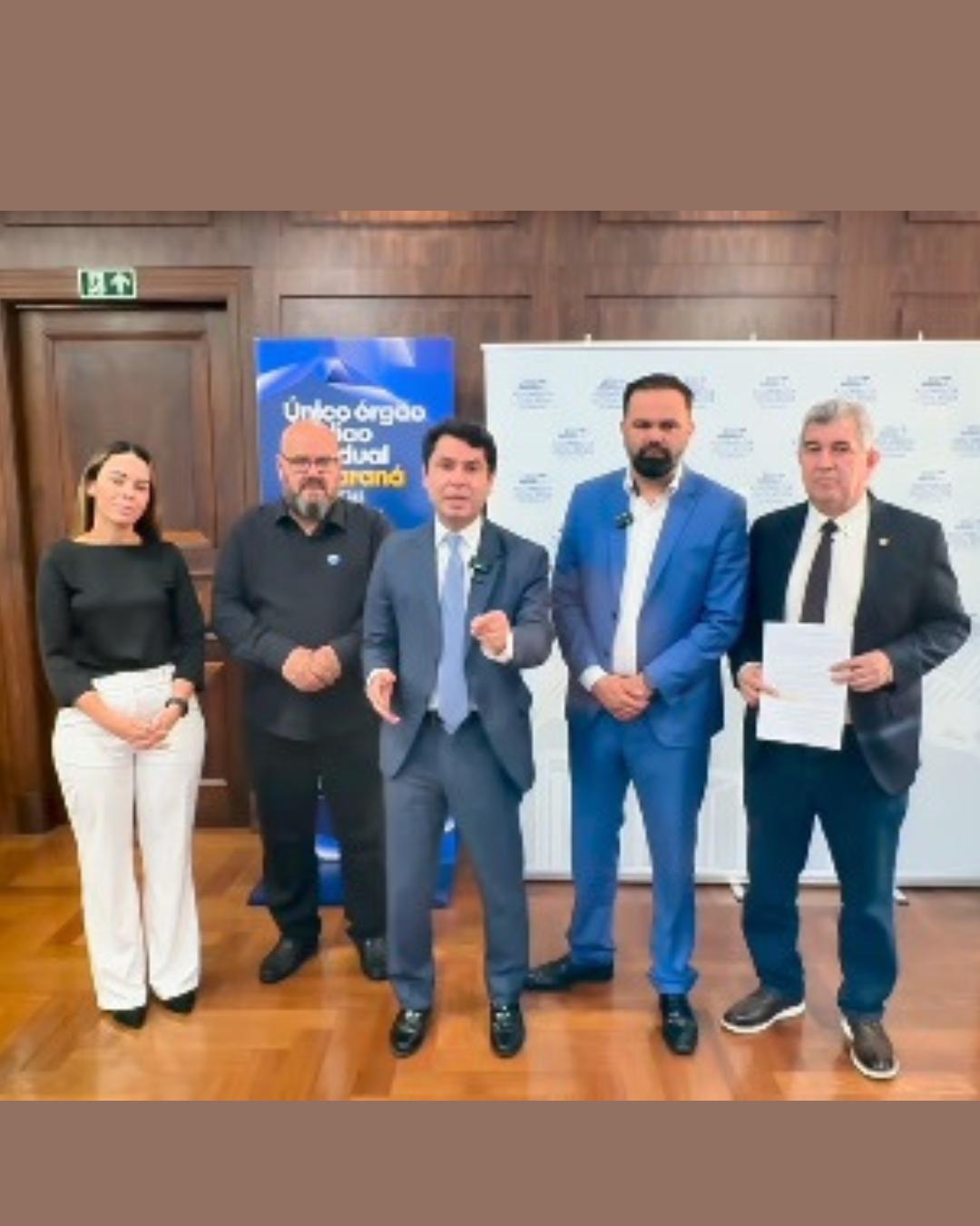 Alexandre Curi intermedia junto ao governo federal avanço para as APAEs do Paraná