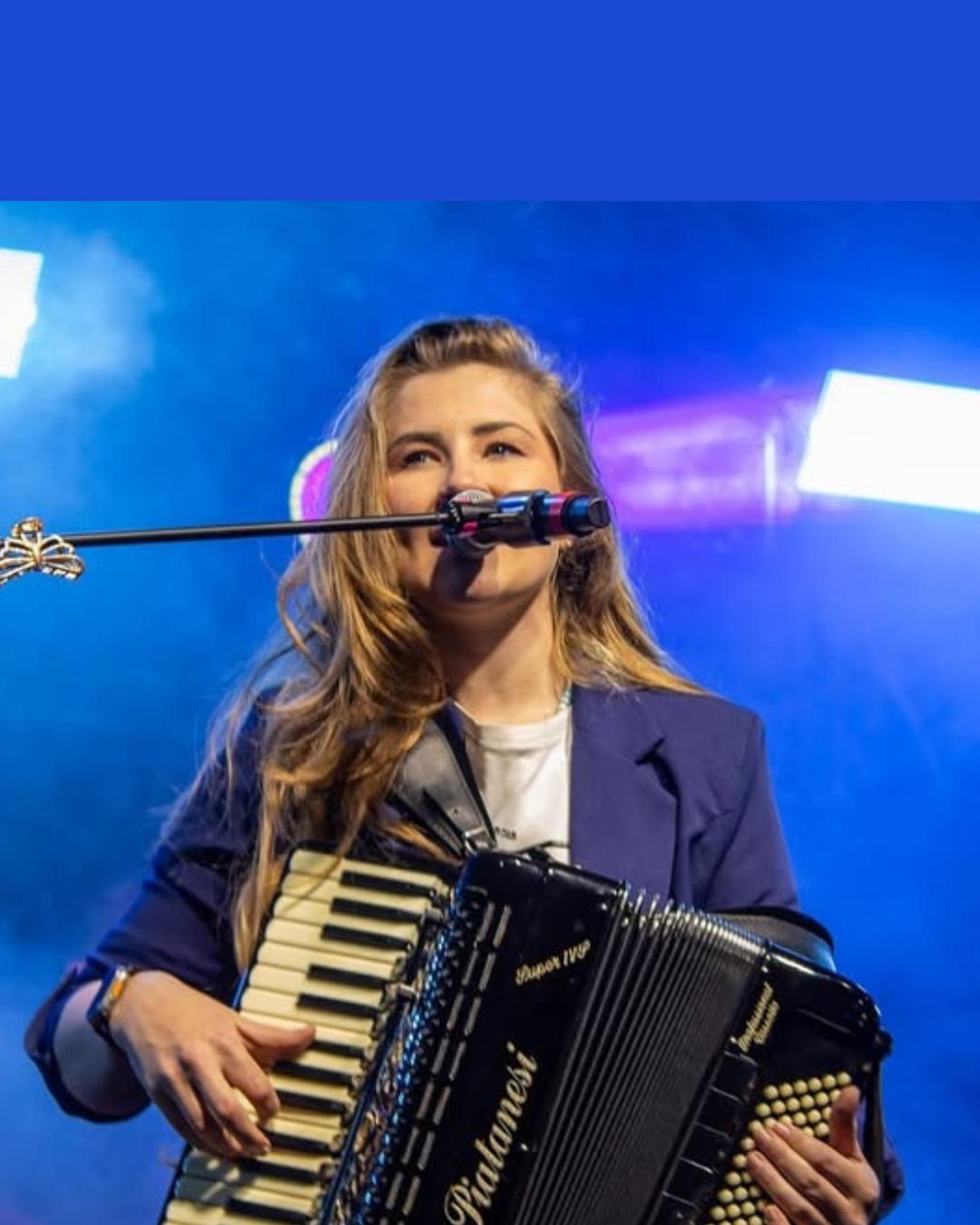 Aniversário de 33 anos de Tunas do Paraná terá show de Bia Socek e outras atrações