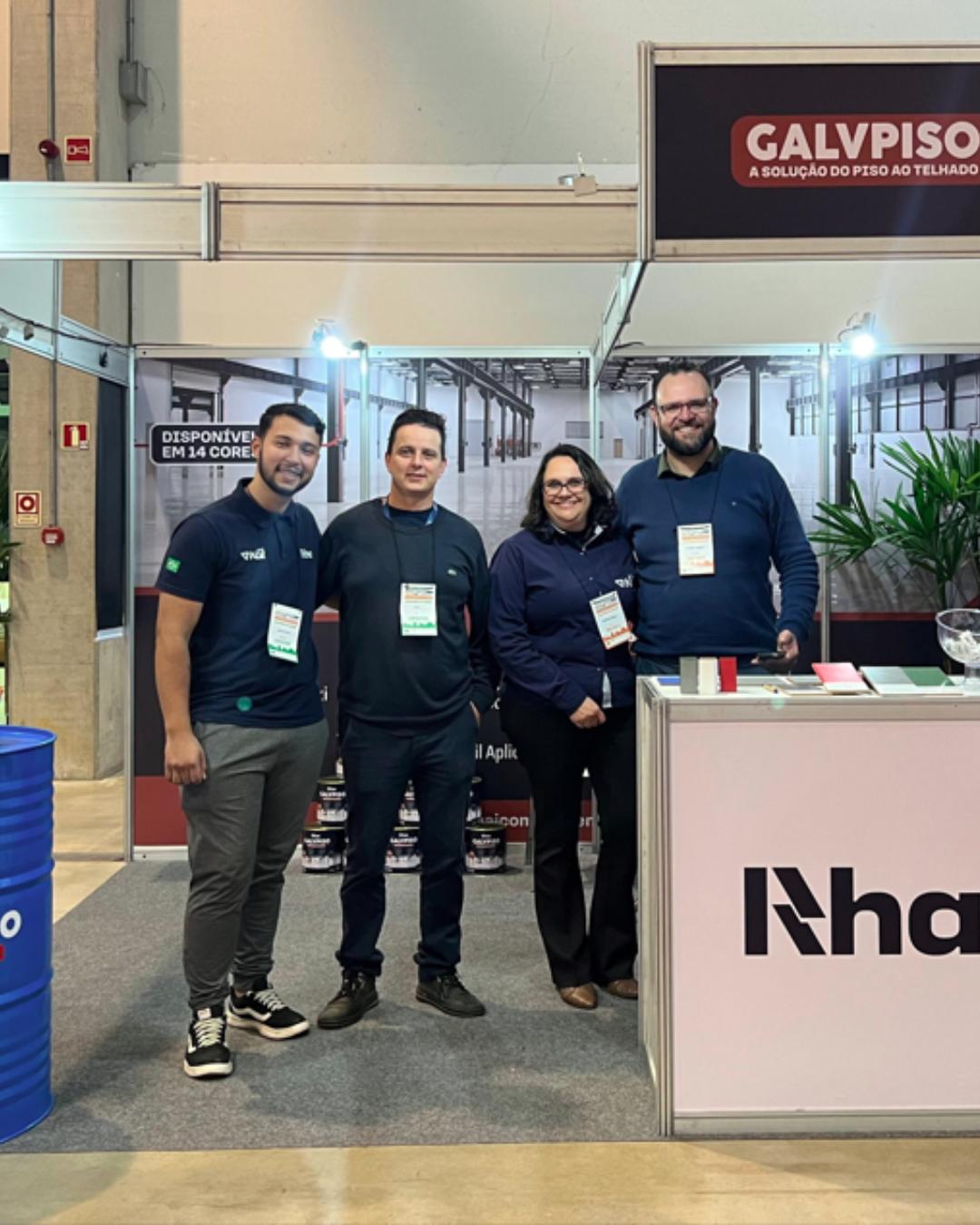 Grupo ALV lança tinta multiuso Galvpiso na Habitacon 2025