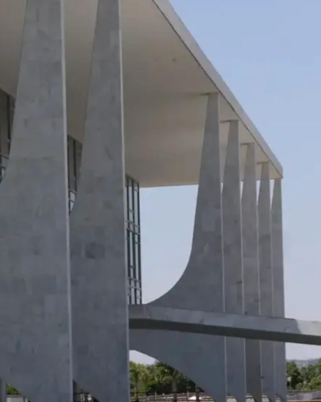 Lei federal proíbe uso de linguagem neutra e estabelece comunicação acessível nos órgãos públicos