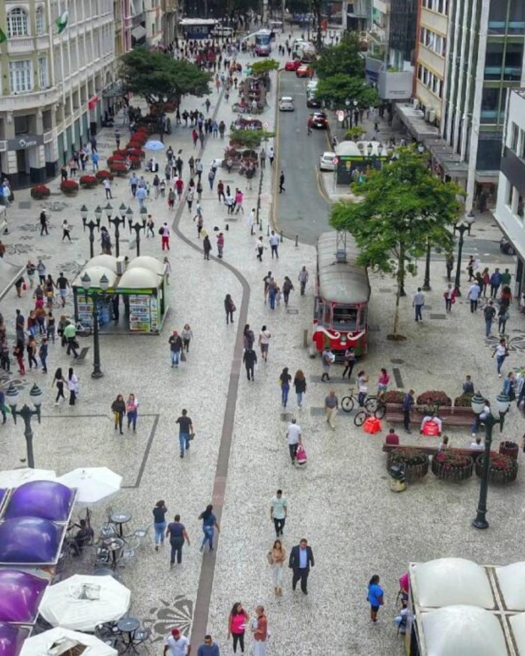 Maria e João lideram lista de nomes mais comuns no Paraná, diz IBGE