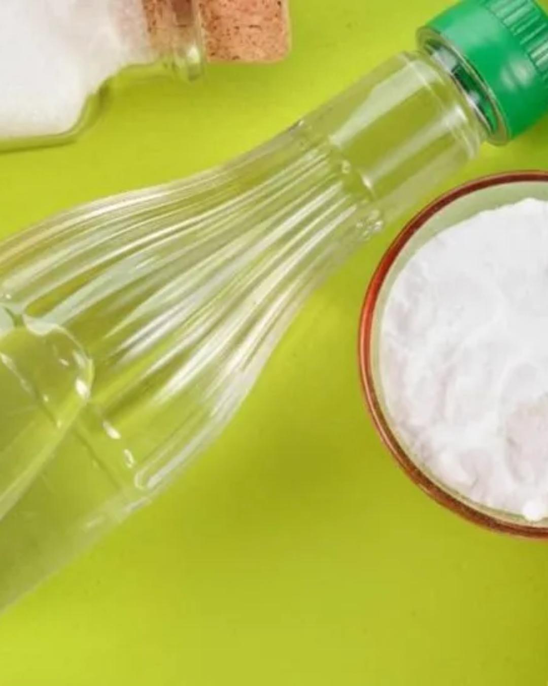 Mistura de água oxigenada e bicarbonato de sódio: solução caseira eficaz, mas com cuidados necessários