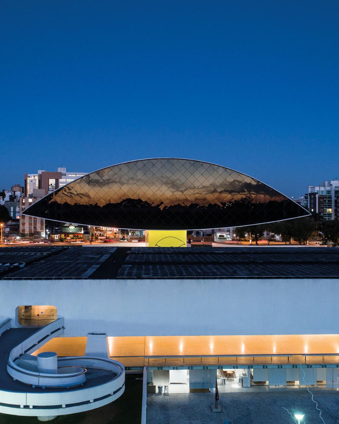 Museu Oscar Niemeyer comemora 23 anos com oficinas artísticas e programação especial