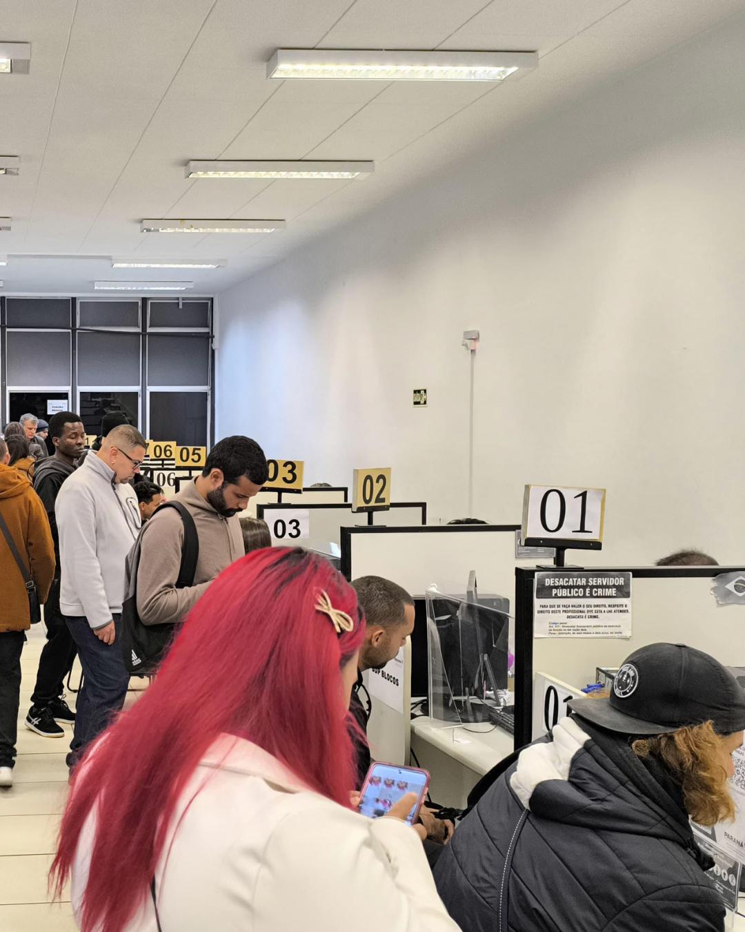 Mutirão em Curitiba reúne 20 empresas e oferece mais de 1.000 vagas de emprego nesta quarta-feira