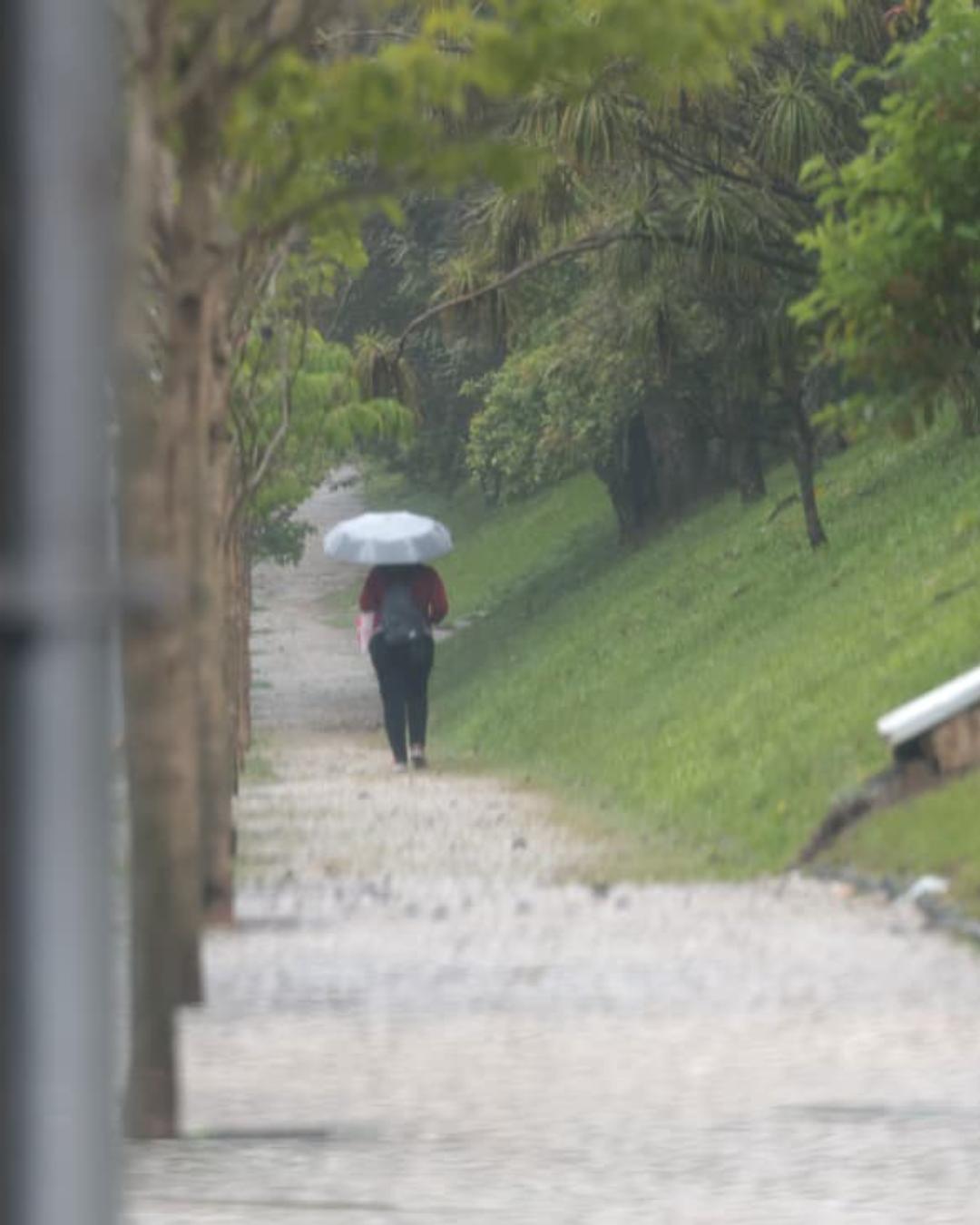 Outubro no Paraná tem frio atípico e 2°C abaixo da média, além de recordes de vento e chuva
