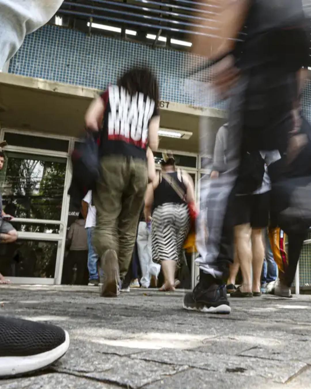 Saiba como a TRI avalia as respostas e define a nota no Enem 2025