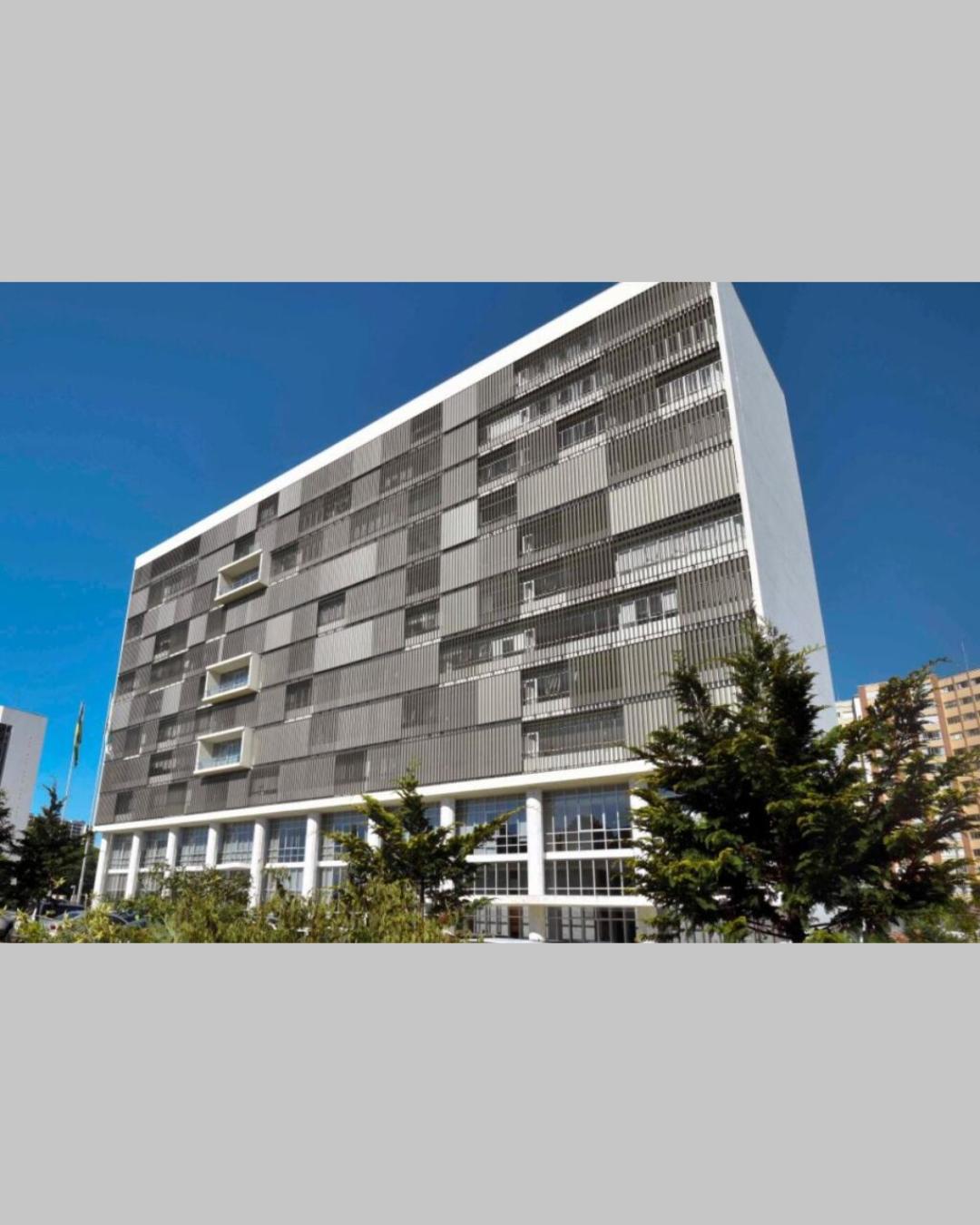 TJPR abre concurso para Juiz Substituto com 20 vagas e salário inicial de R$ 34 mil