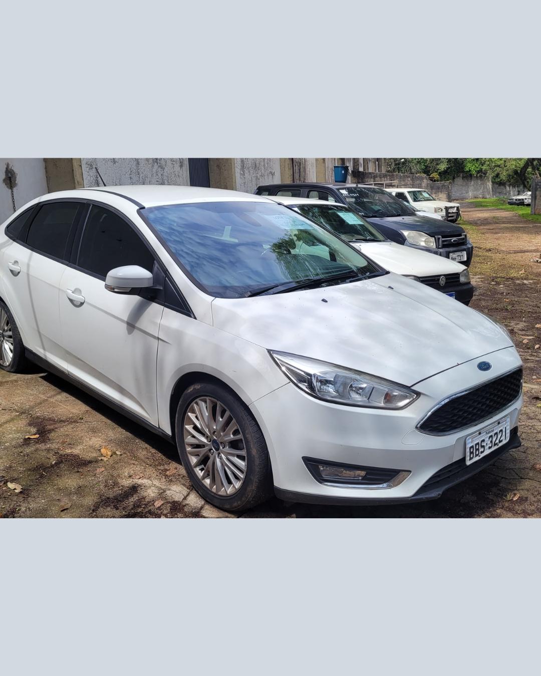 Último leilão de veículos do Estado em 2025 oferece 298 lotes com lances a partir de R$ 632