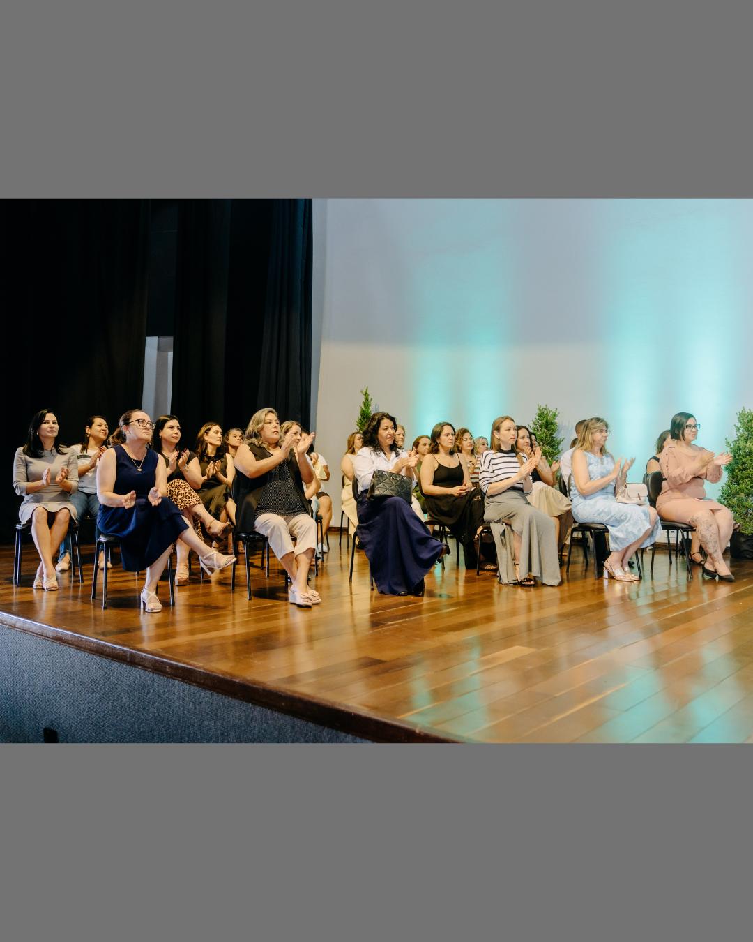 Campina Grande do Sul diploma diretores da rede municipal para a gestão 2026–2027