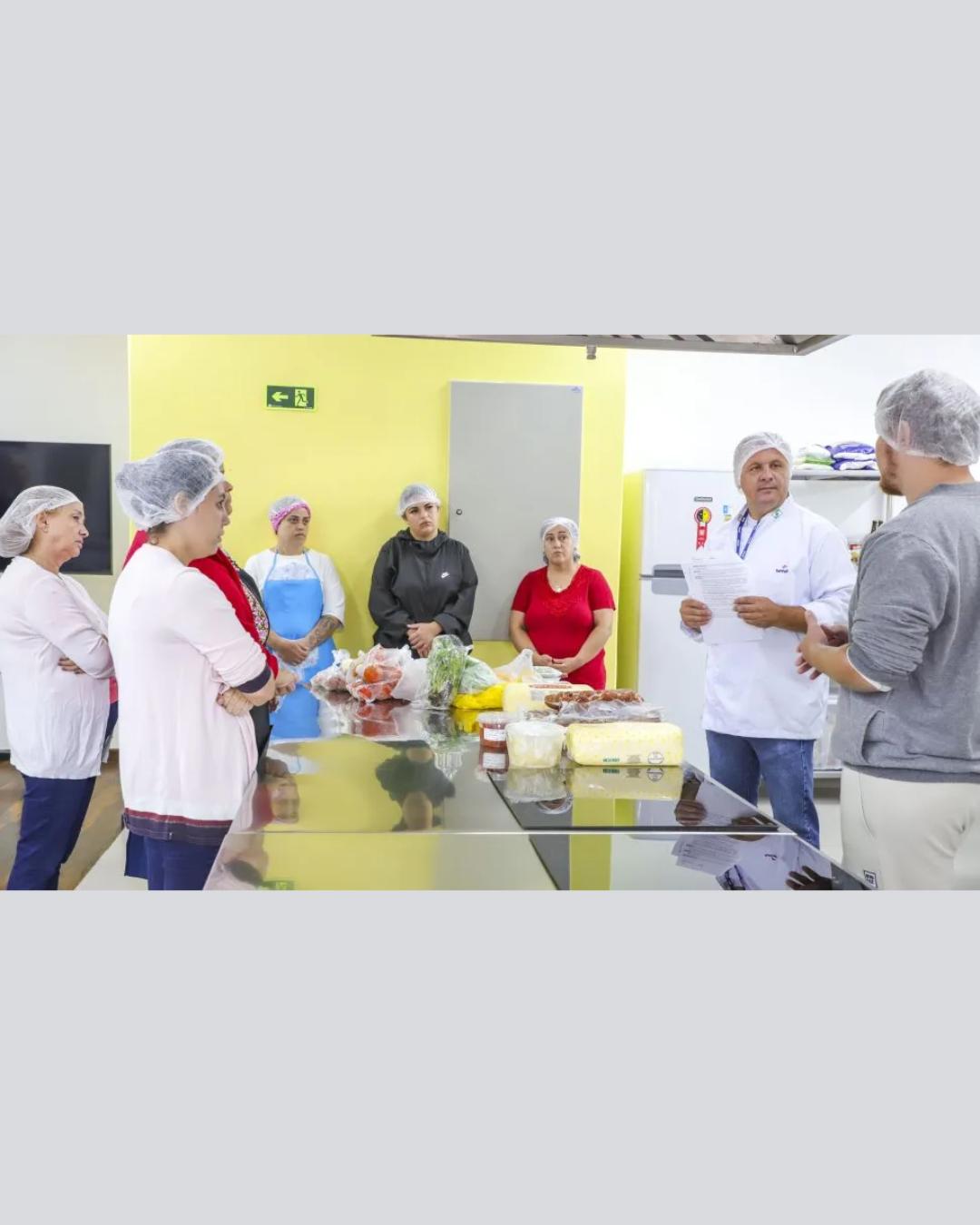 Curitiba promove 17 cursos natalinos gratuitos de gastronomia com 330 vagas disponíveis