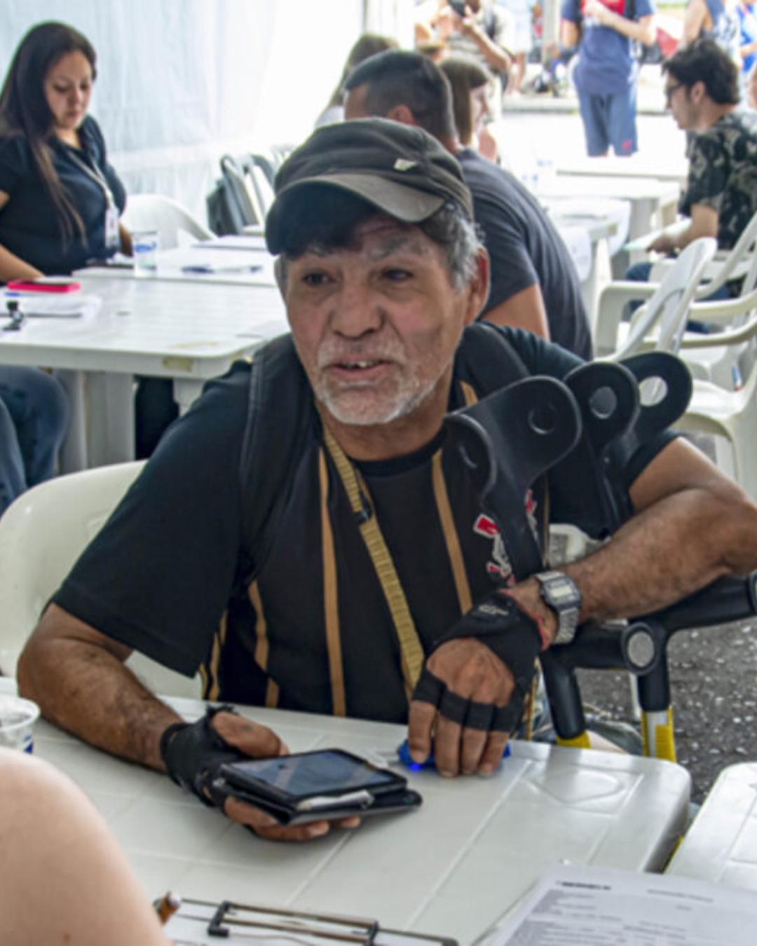 Curitiba realiza feira para PCDs com 2 mil vagas e salários de até R$ 7 mil