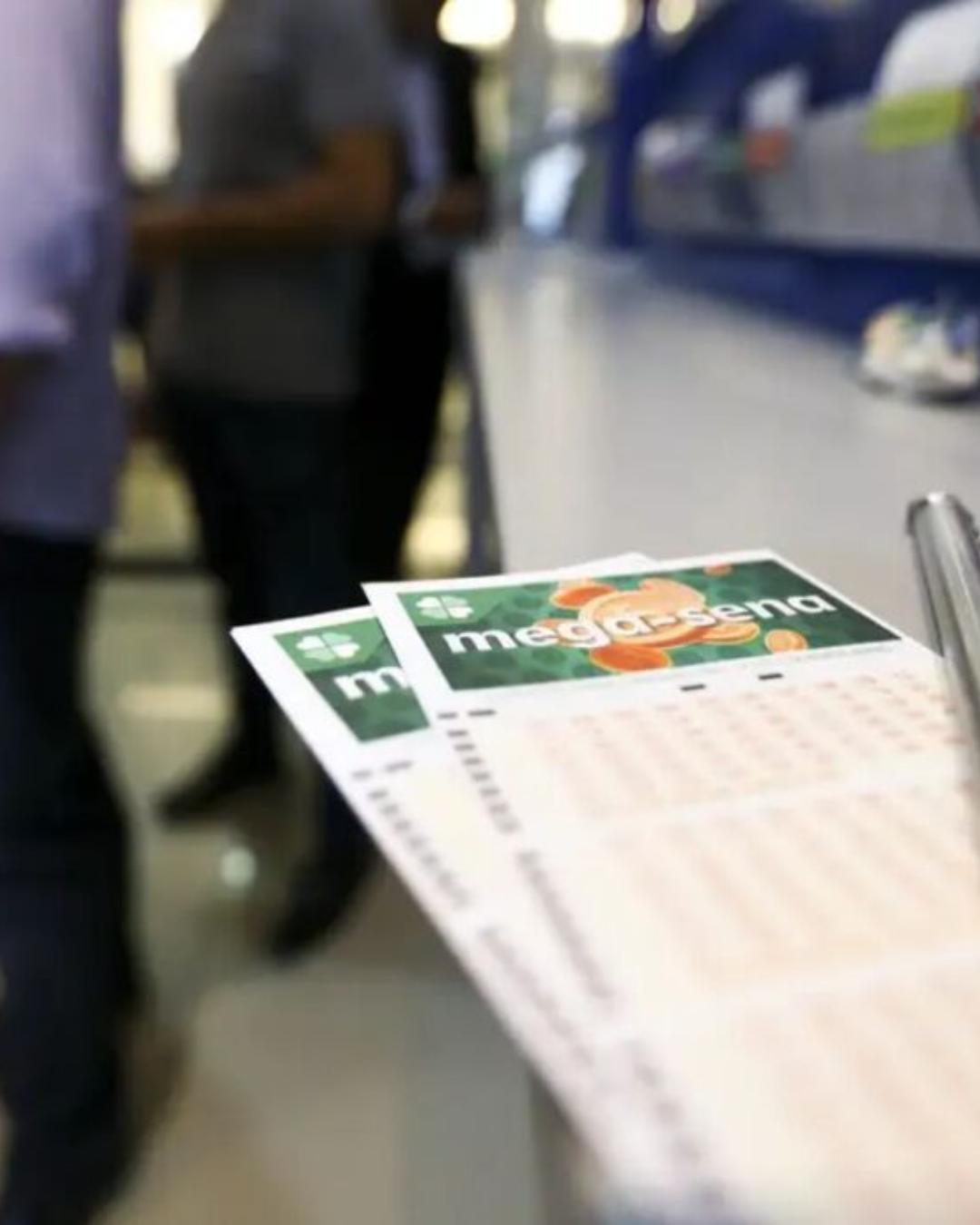 Duas apostas paranaenses ganham R$ 22 mil na Mega-Sena 2946