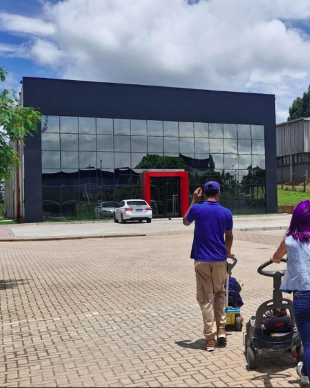 London Brasil abre as portas e celebra o Natal com a comunidade do Santa Rita