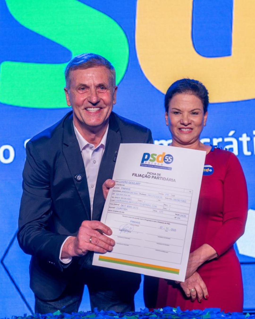 Luizão Goulart oficializa filiação ao PSD em grande ato em Pinhais