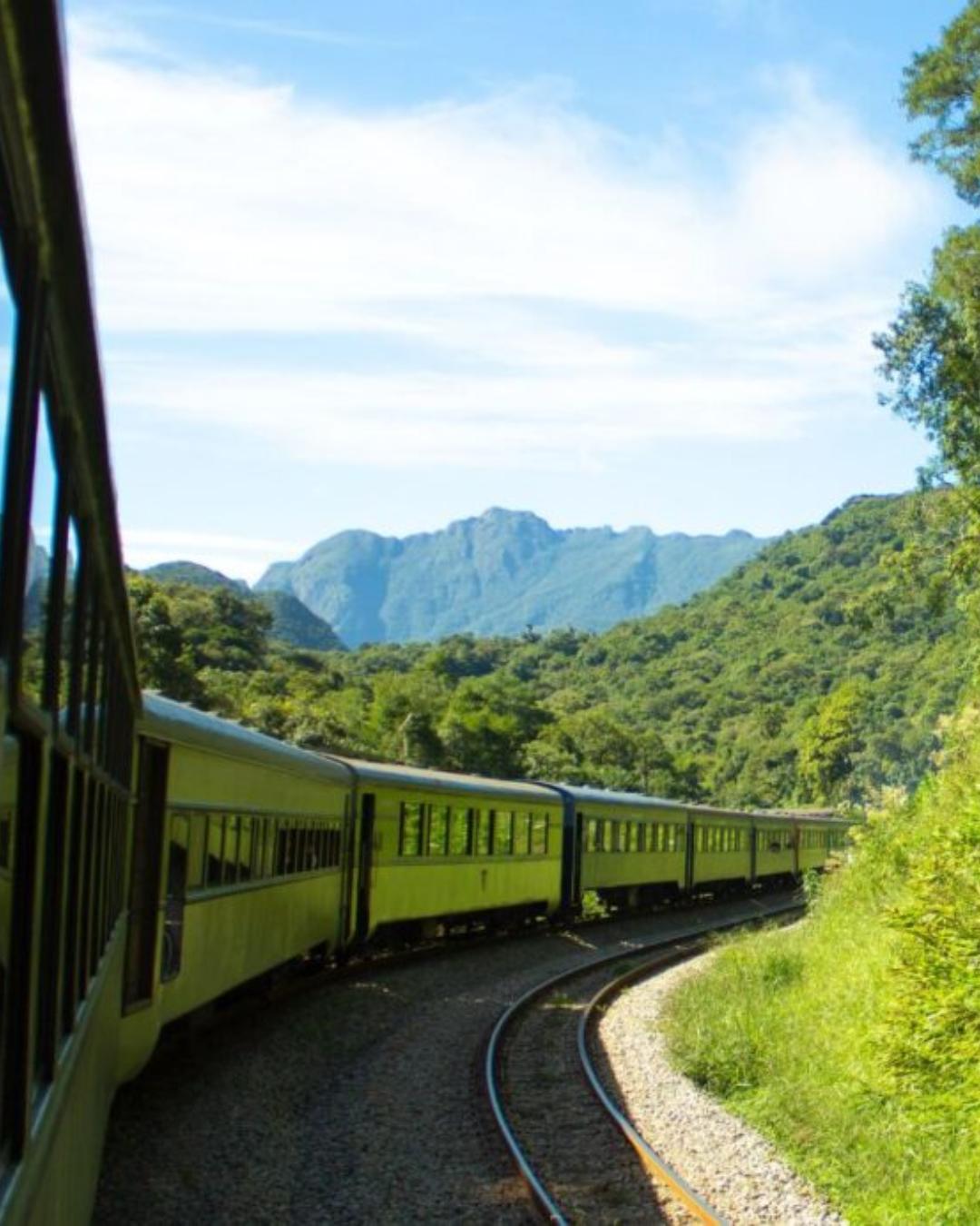 Trem Curitiba-Morretes terá operação diária até março de 2026 durante alta temporada