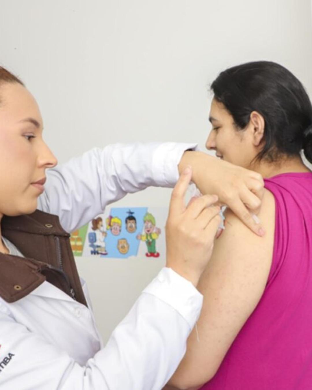 Vacinação contra VSR em Curitiba já alcança metade das gestantes previstas para o trimestre