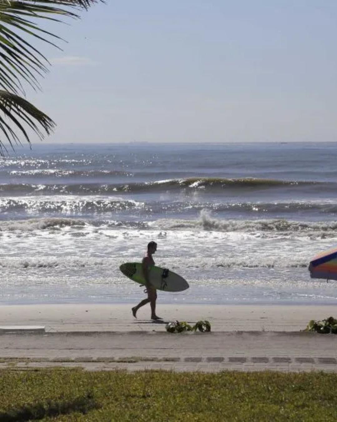 Verão começa no Paraná com previsão de chuva forte e temperaturas acima da média, aponta Simepar