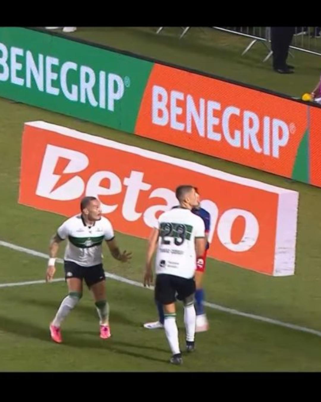 Coritiba perde em casa para o Red Bull Bragantino na abertura do Brasileirão