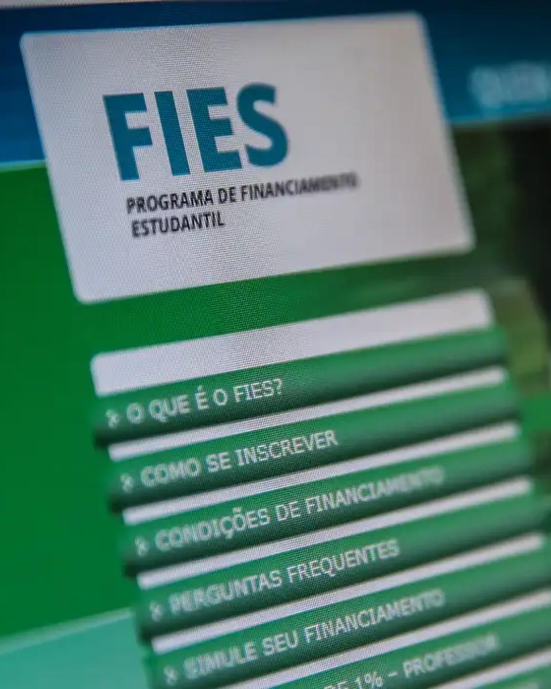 Fies 2026: processo seletivo oferece mais de 112 mil vagas e inscrições abrem em 3 de fevereiro