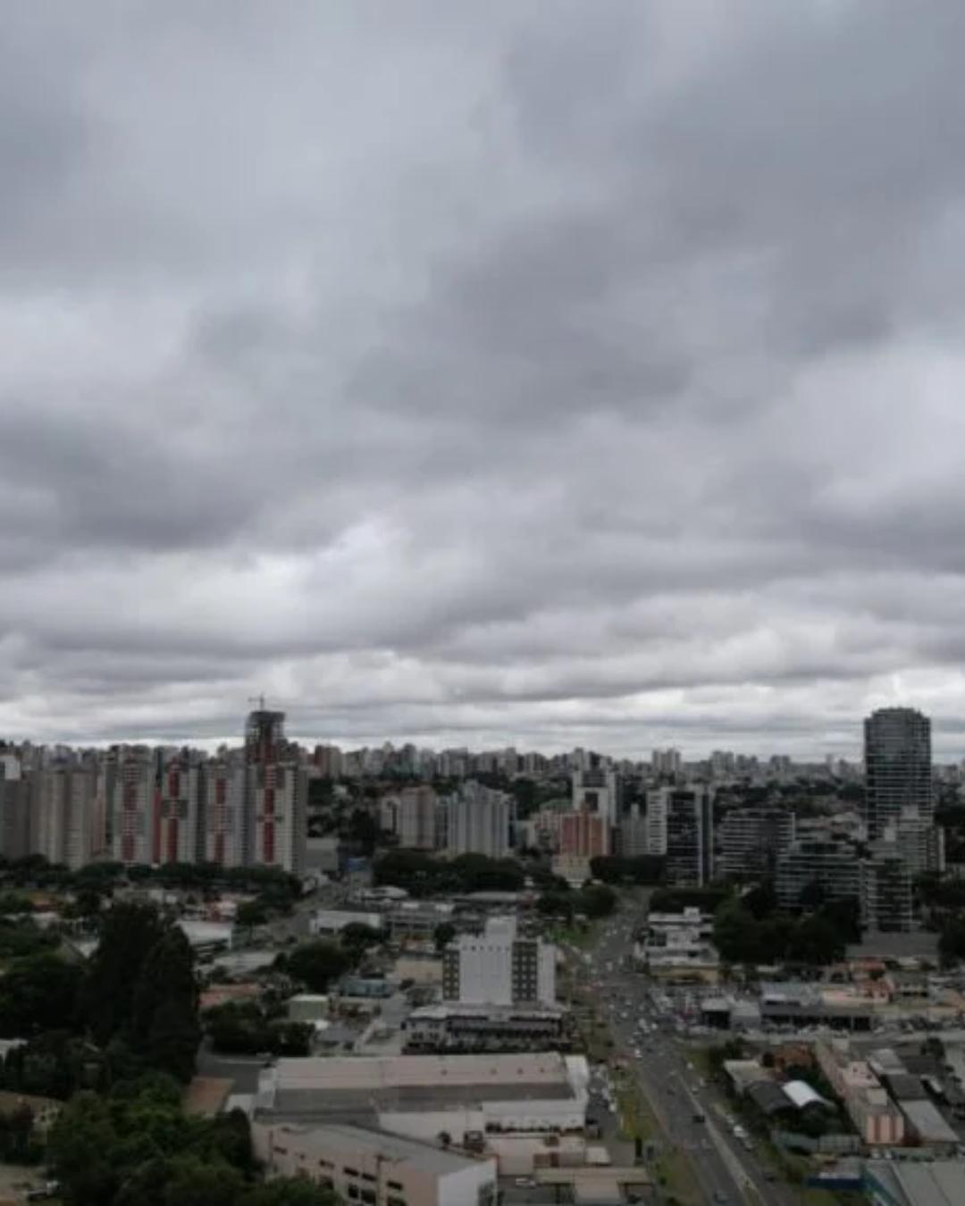 Massa de ar frio de 2026 promete queda brusca de temperaturas no Paraná