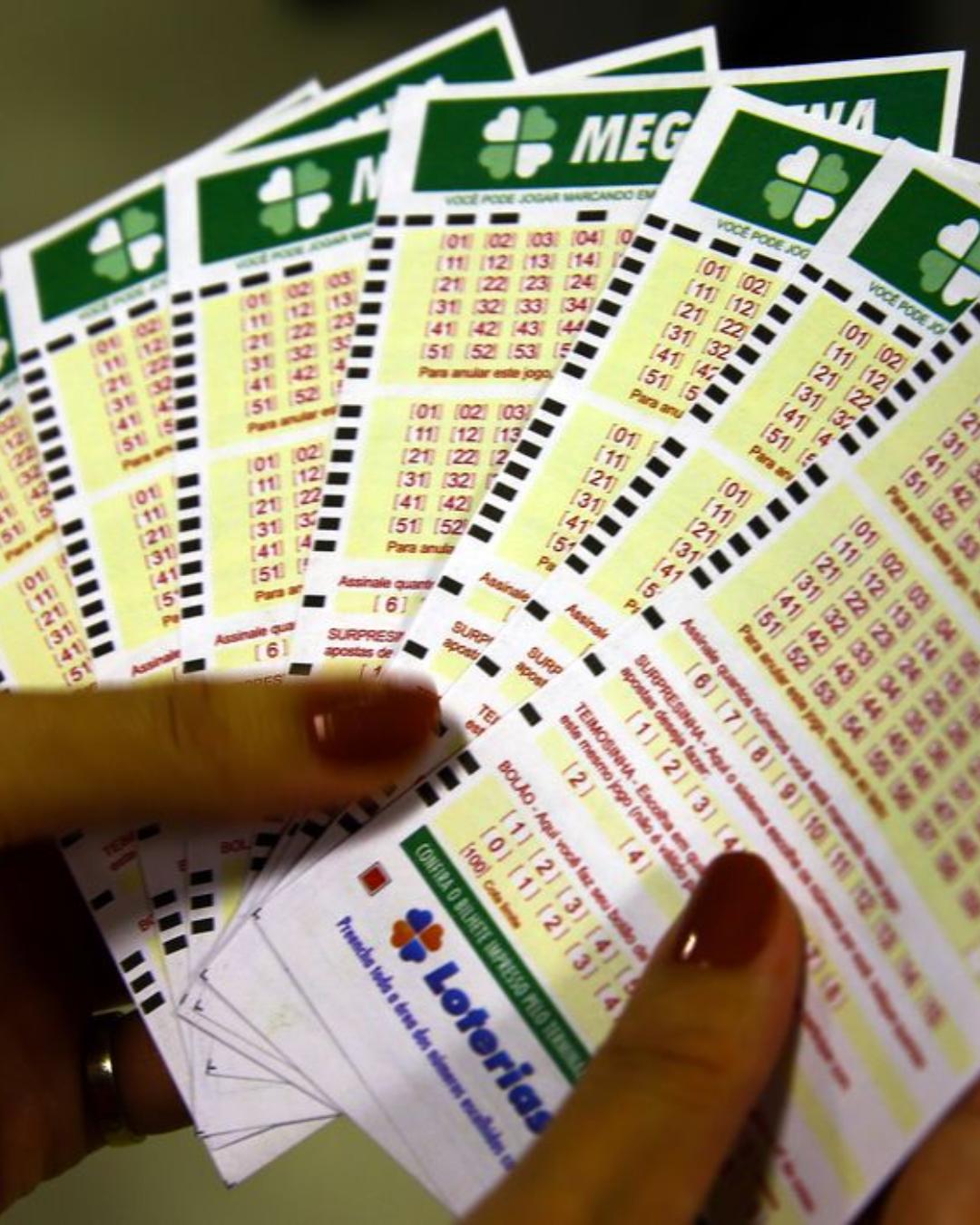 Mega-Sena acumula e prêmio pode chegar a R$ 63 milhões no próximo sorteio