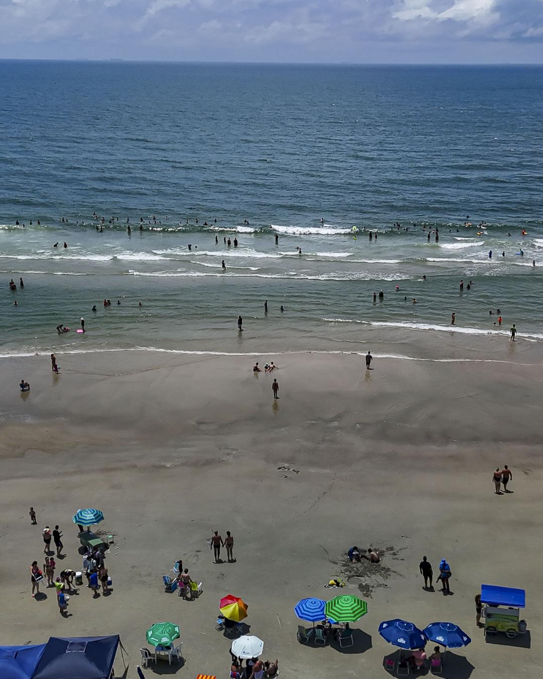 Previsão indica calor com chuva isolada no Litoral Paranaense; risco de tempestades aumenta no fim de semana
