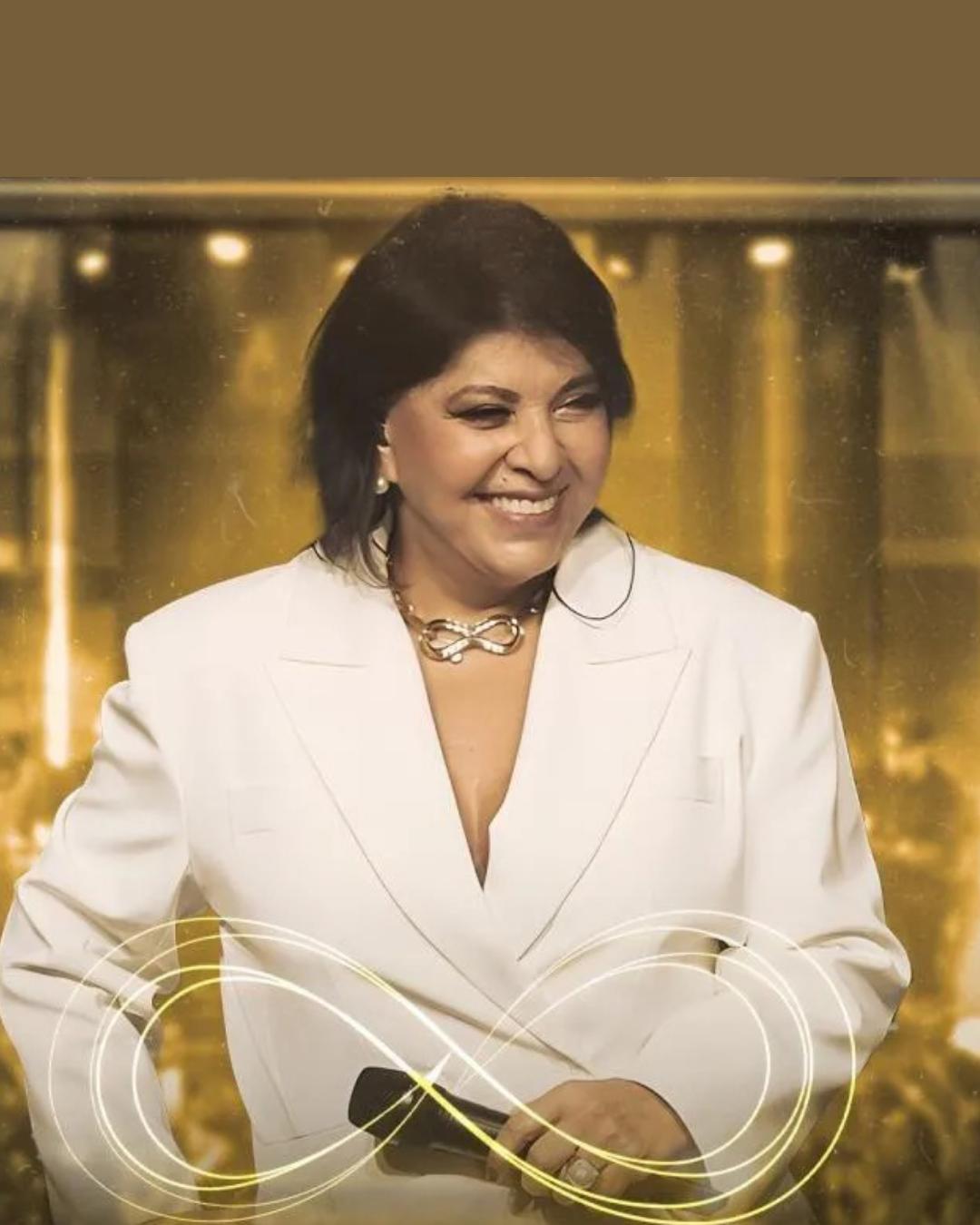 Roberta Miranda faz show surpresa no Pontal do Paraná durante o Verão Maior