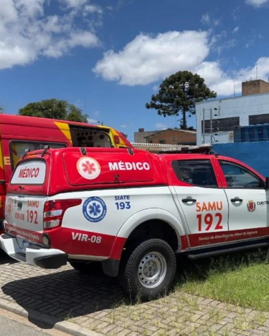 Trabalhador de 59 anos fica ferido ao cair de escada em empresa de construção civil em Pinhais