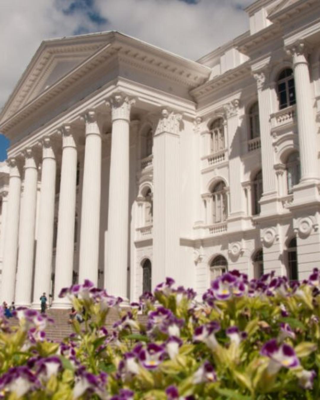 UFPR: prazo para envio de documentos do registro acadêmico termina hoje às 17h59