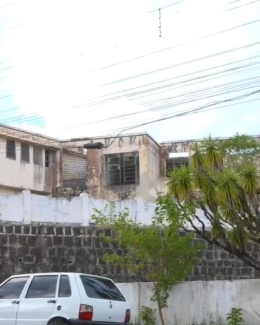 Antigo hospital em Piraquara vira foco de insegurança e disputa judicial entre proprietários