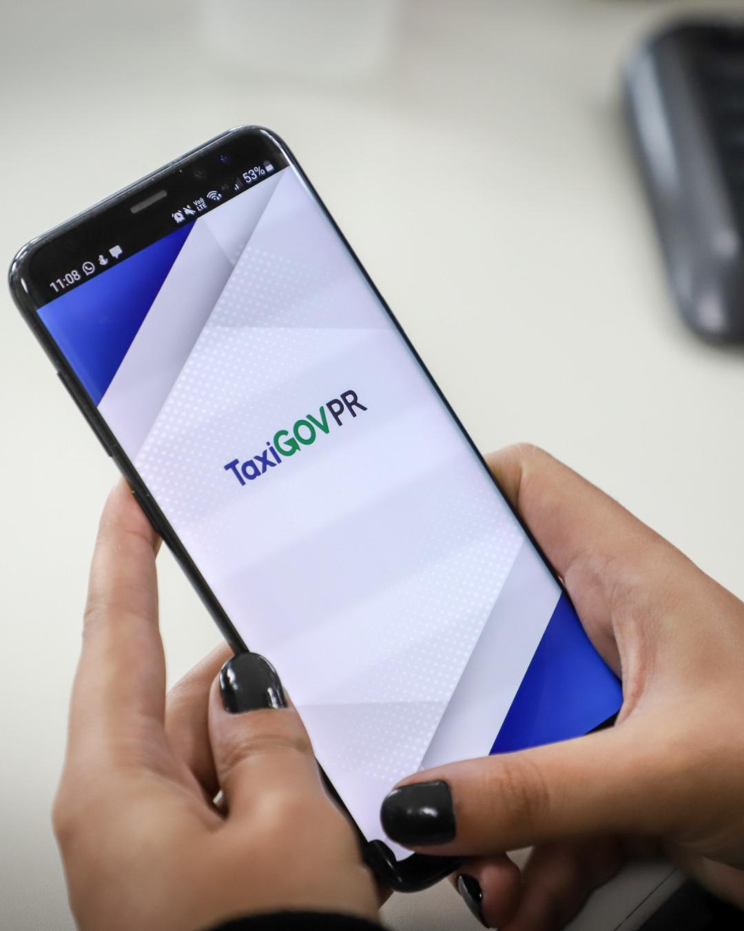 Araucária adere ao TaxiGOVPR e abre caminho para modernização do transporte público de servidores