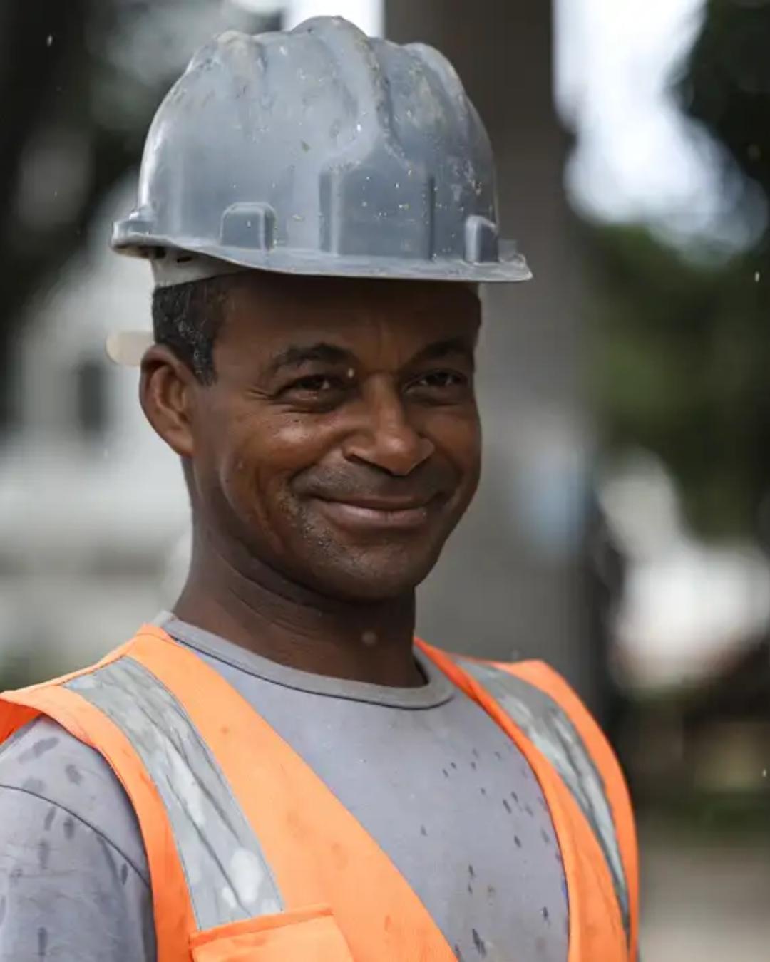 Isenção do IRPF até R$ 5 mil impacta milhões de trabalhadores com novos descontos este mês