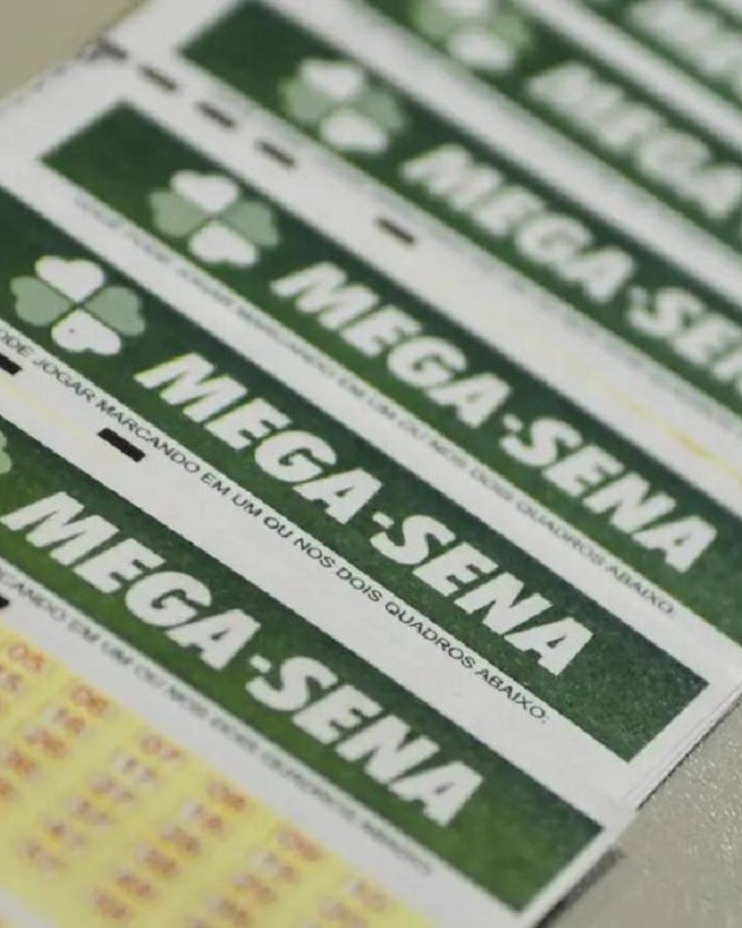 Mega-Sena acumula e Paraná registra três apostas vencedoras na quina; veja detalhes