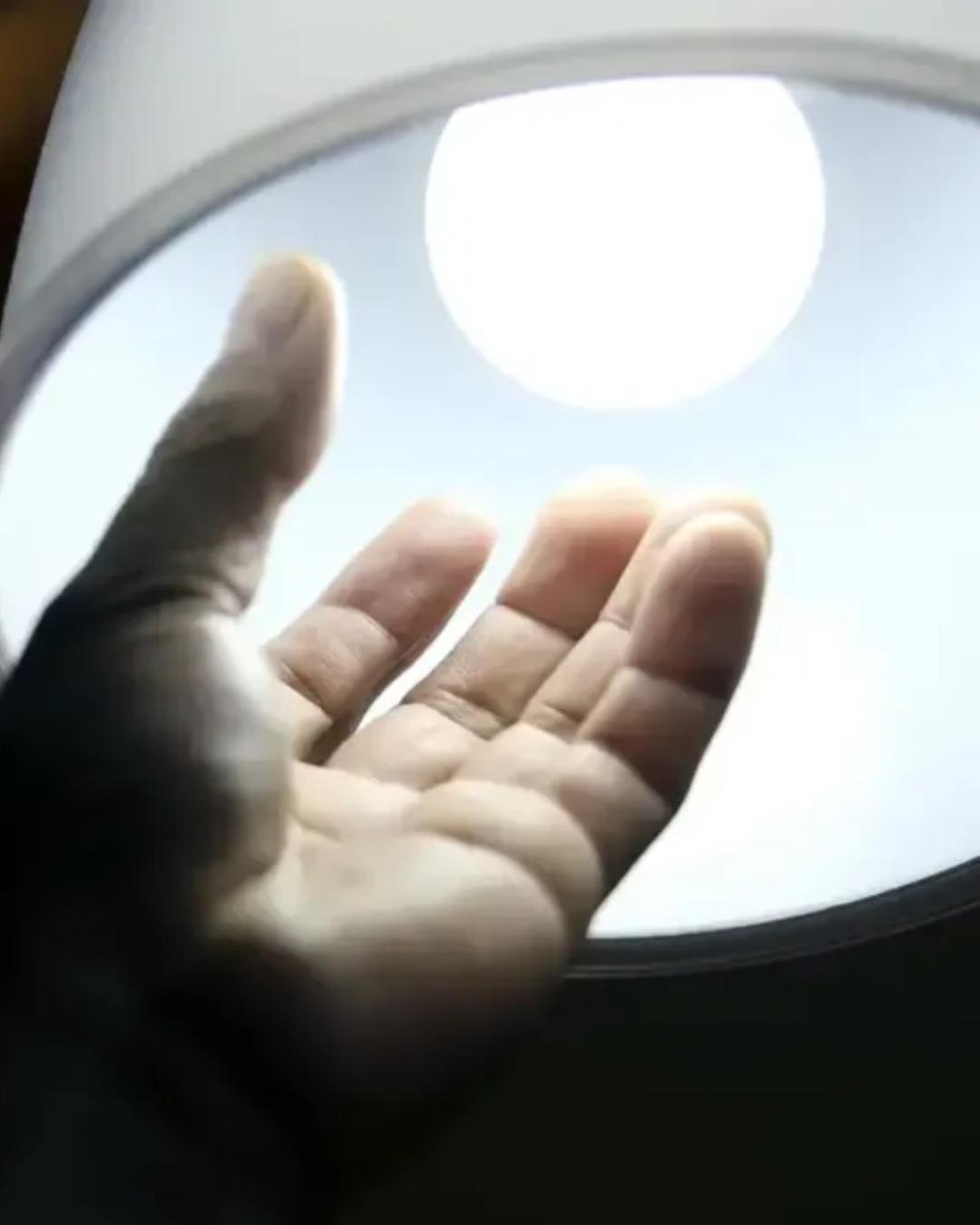 Bandeira tarifária verde manterá conta de luz mais barata em abril, diz Aneel