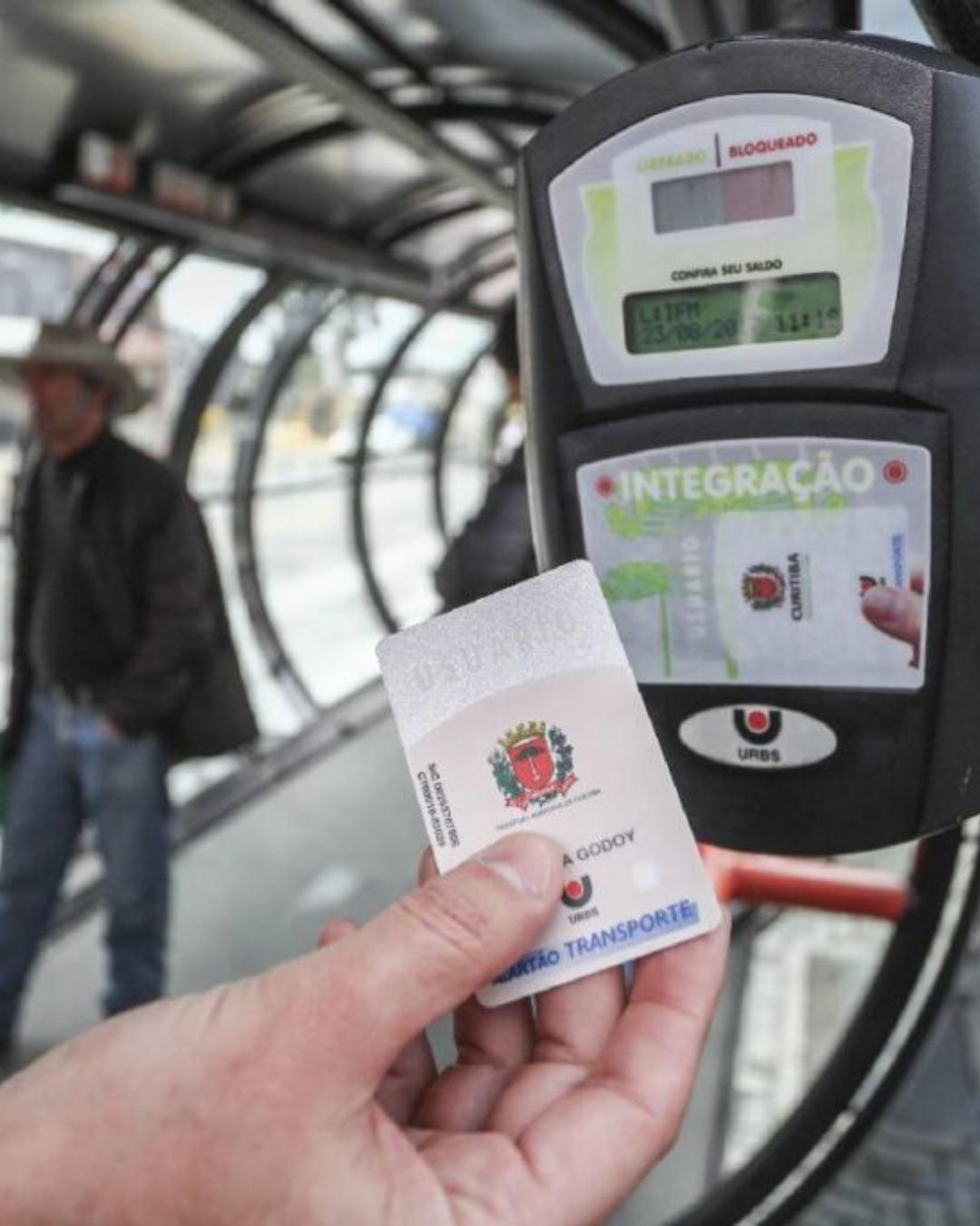 Confira como recarregar seu cartão-transporte em Curitiba e outras cidades próximas de maneira prática e online