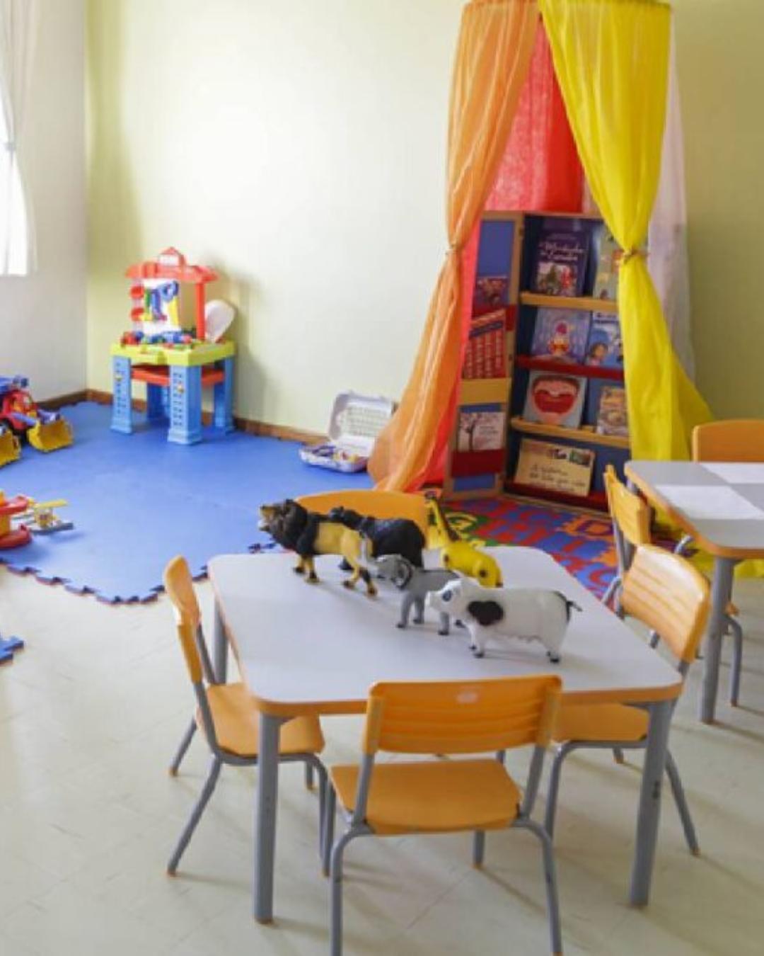 Curitiba disponibiliza mais de 1,1 mil vagas em creches para crianças de até 3 anos