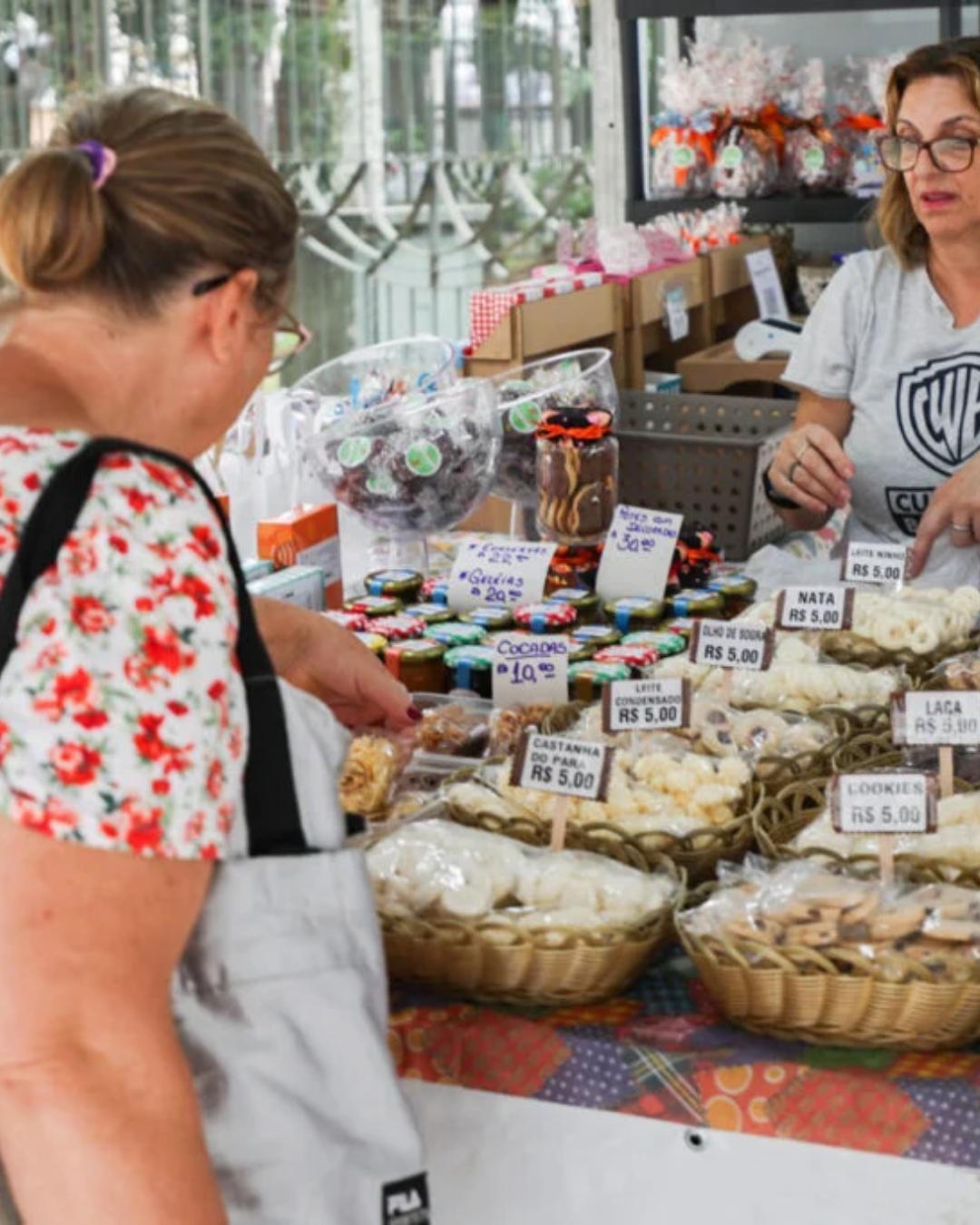 Expectativa de crescimento nas vendas de chocolates para a Páscoa 2026 e eventos em Curitiba movimentam o setor