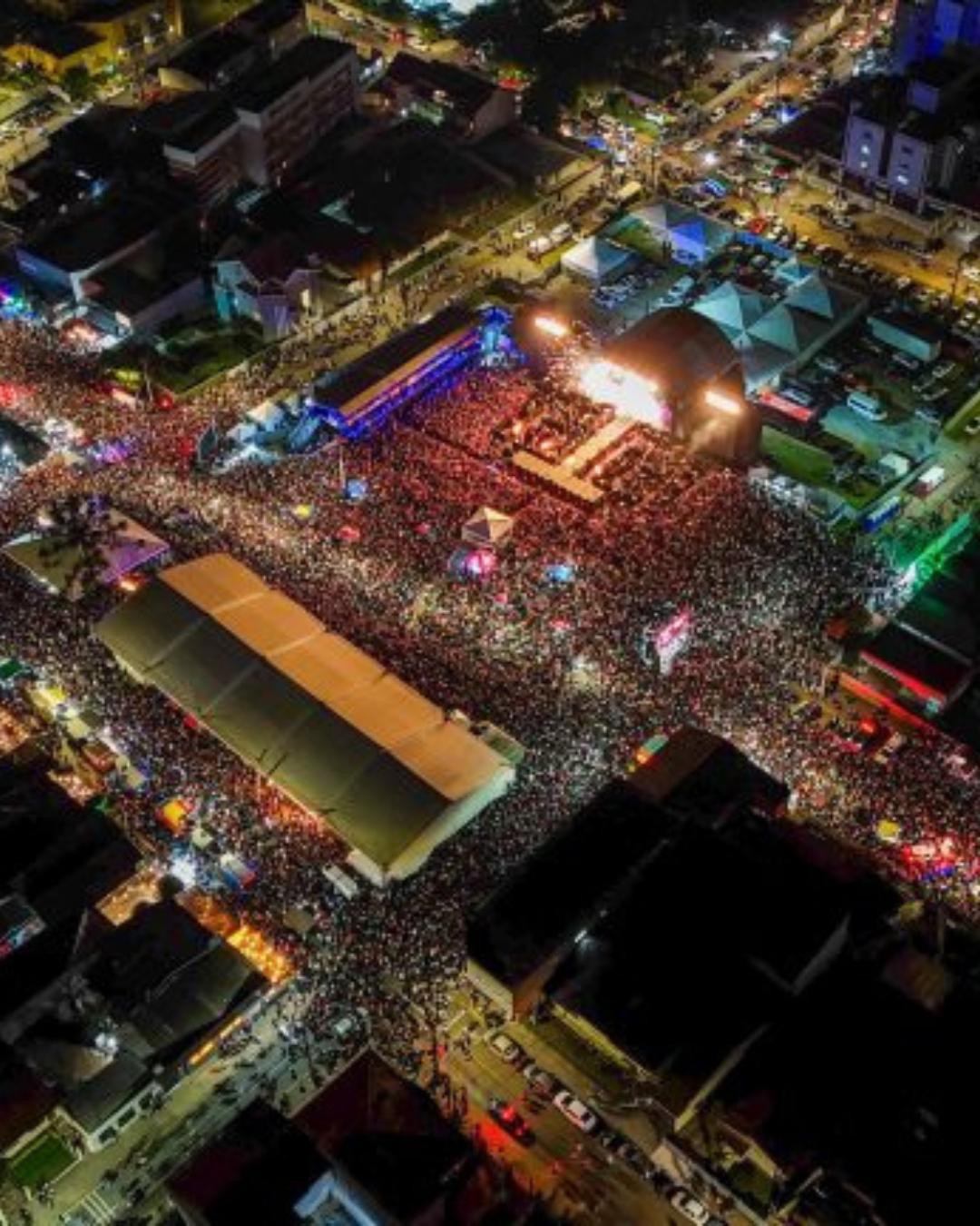 Festa da Cidade de SJP divulga programação com grandes shows nacionais e horários das apresentações