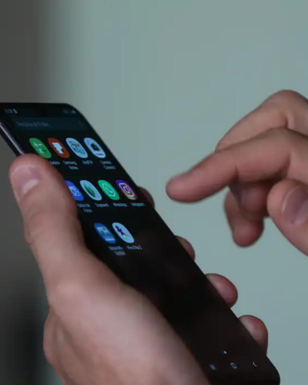 Golpe com aplicativo falso de reembolso do INSS usa malware para roubar dados financeiros