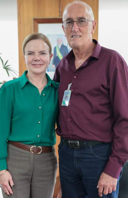 Luiz Assunção garante R$ 2,7 milhões em custeio para a saúde de Campina Grande do Sul durante viagem a Brasília