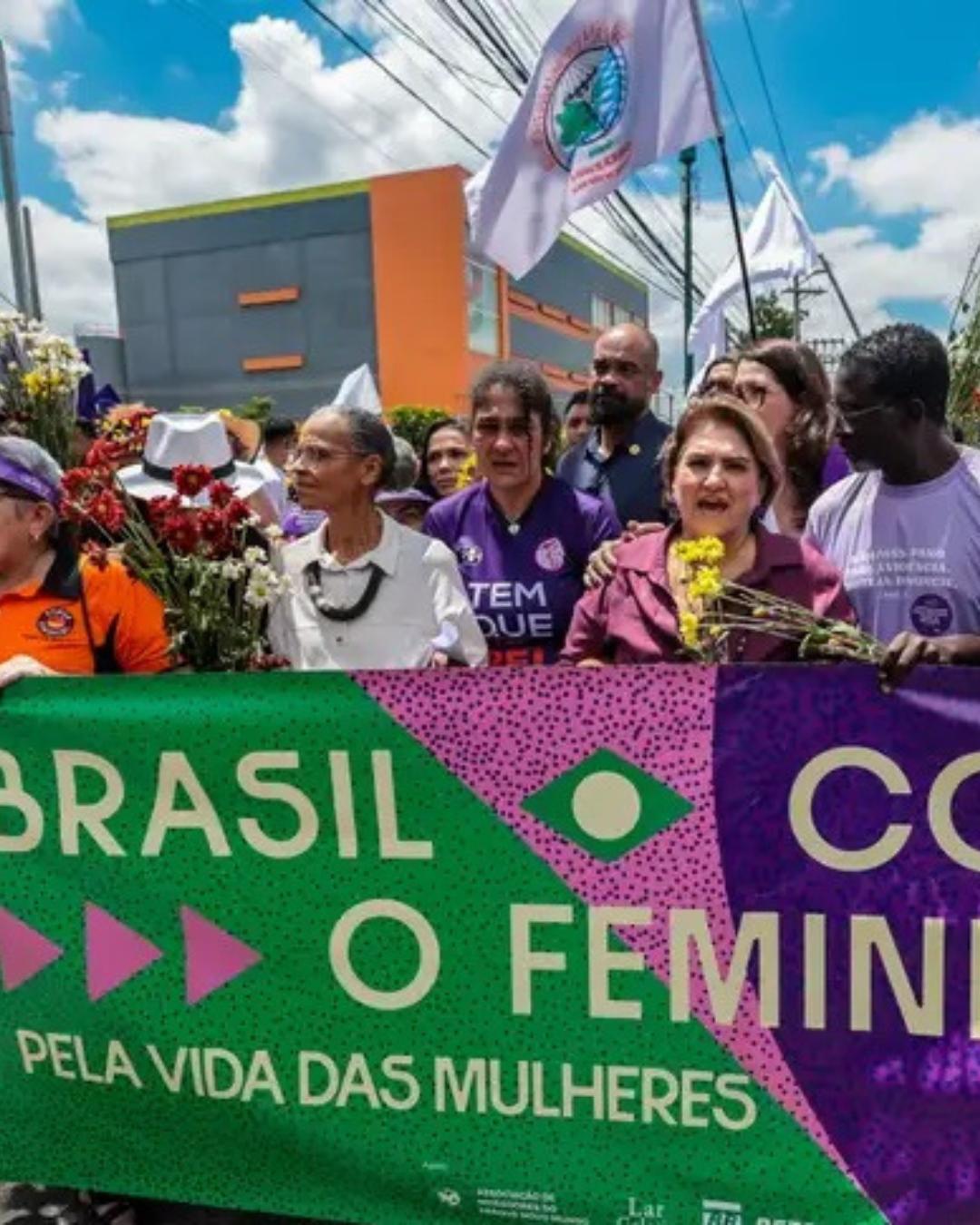 Março de luta: ministra reforça ações contra a violência à mulher